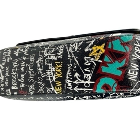 DKNY Graffiti Cleo Crossbody Bag with Chain Strap - Picture 3 of 7